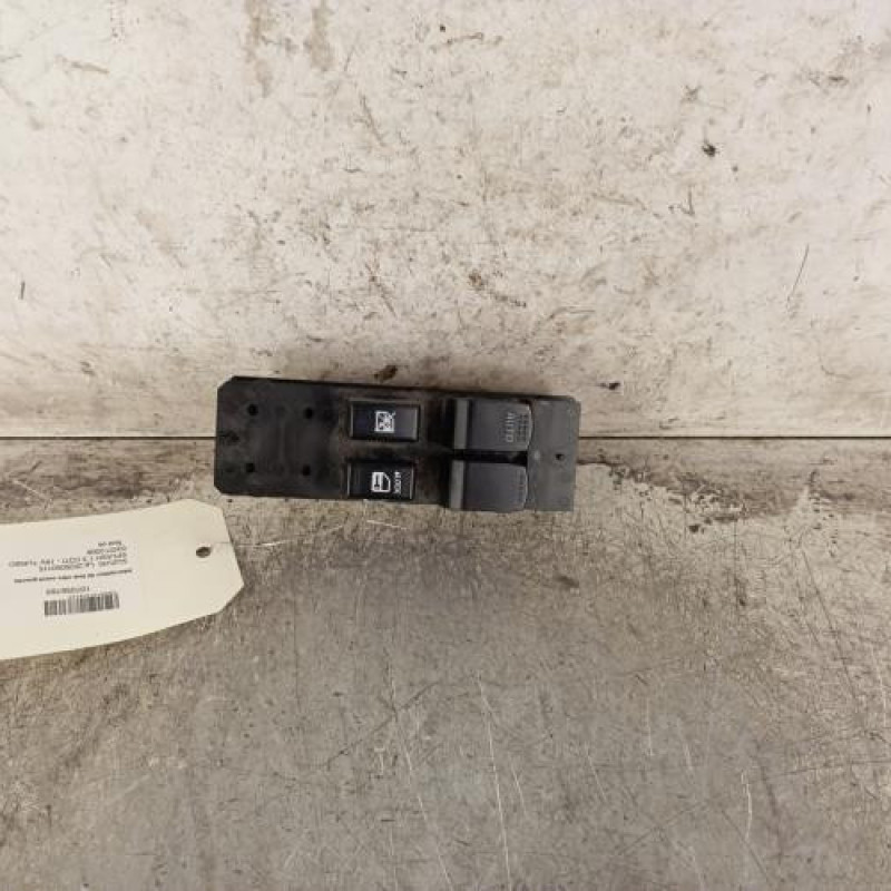 Interrupteur de leve vitre avant gauche SUZUKI SPLASH