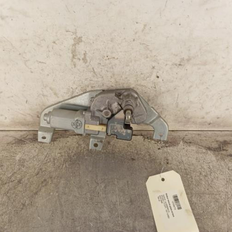 Moteur essuie glace arriere SUZUKI SPLASH