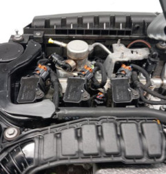 Moteur OPEL CORSA F Photo n°6