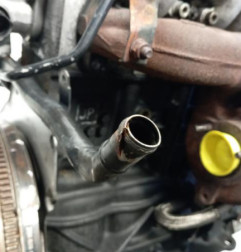 Moteur VOLKSWAGEN GOLF 4 Photo n°4