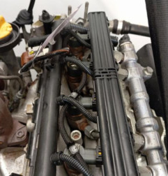 Moteur FIAT DOBLO 2 Photo n°5