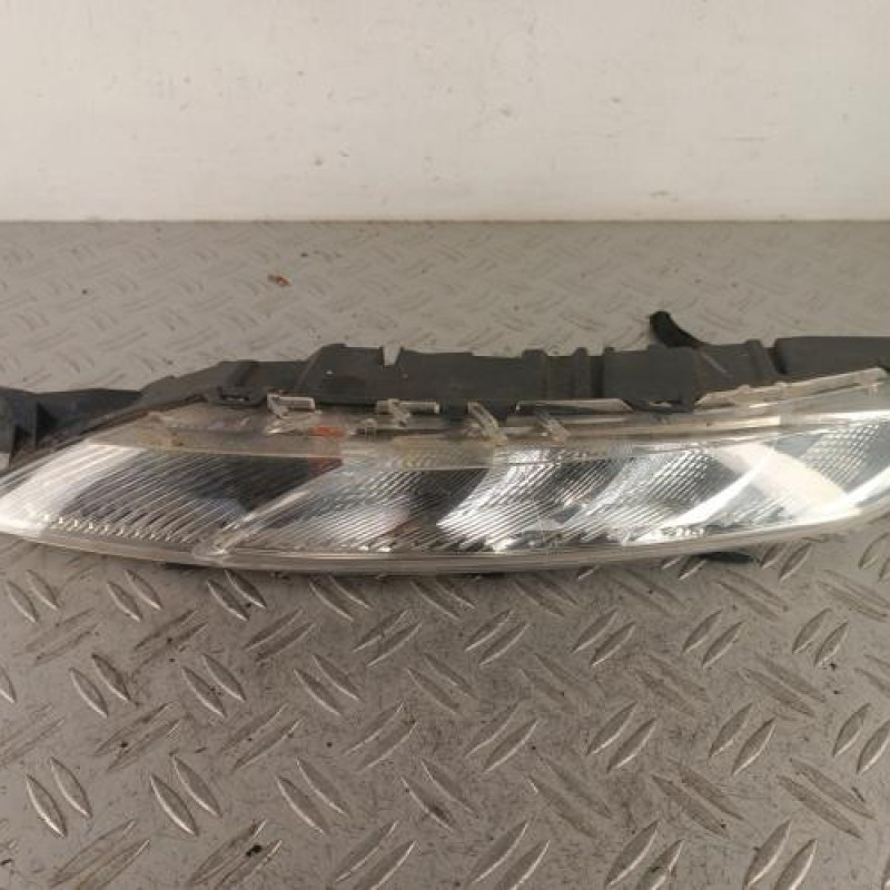 Feu diurne avant gauche CITROEN C4 GRAND PICASSO 2
