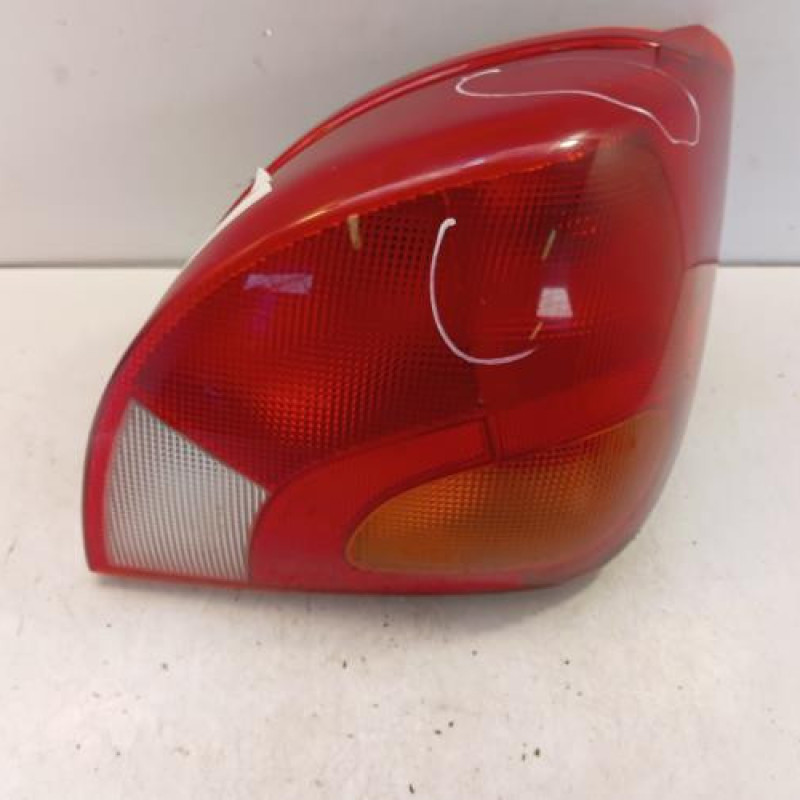 Feu arriere principal droit (feux) FORD FIESTA 4
