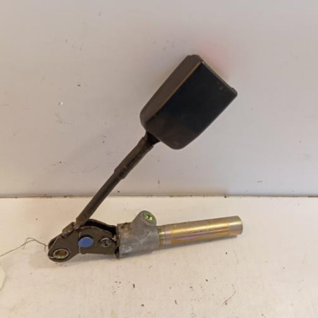 Attache ceinture avant gauche PEUGEOT 306