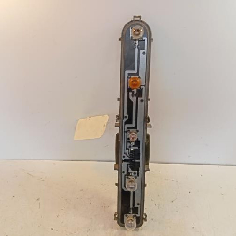 Platine feu arriere droit MERCEDES SPRINTER 2 Platine feu arriere droit MERCEDES SPRINTER 2