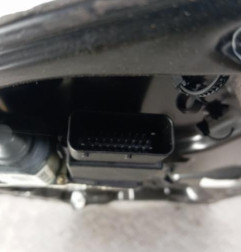 Leve vitre electrique avant gauche VOLKSWAGEN NEW BEETLE 1