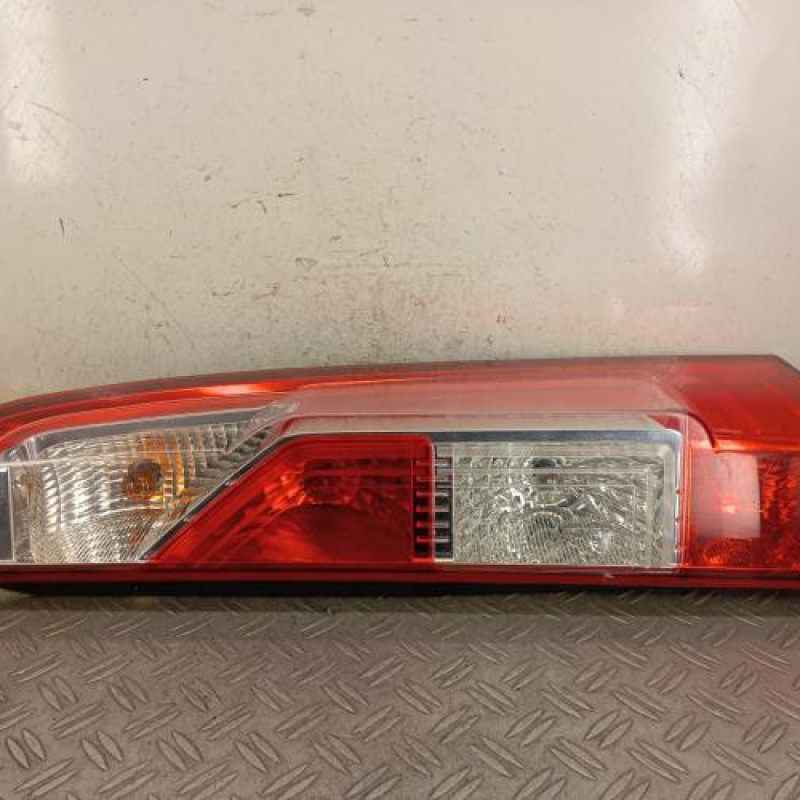 Feu arriere principal droit (feux) RENAULT MASTER 3