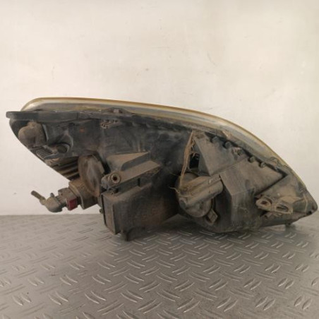 Optique avant principal gauche (feux)(phare) OPEL ZAFIRA B