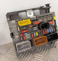 Boitier servitude moteur (BSM) PEUGEOT 3008 1