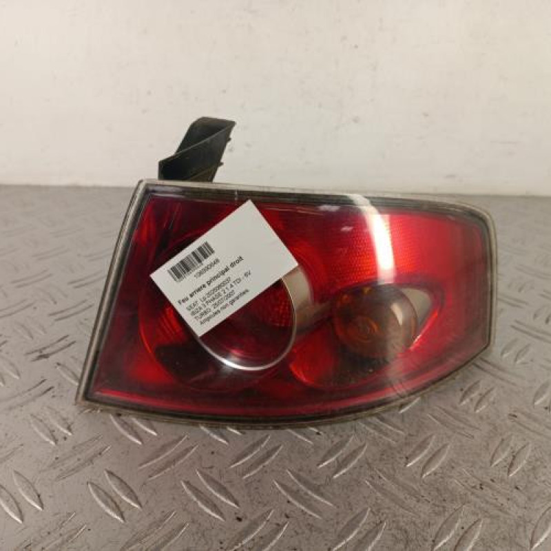 Feu arriere principal droit (feux) SEAT IBIZA 3