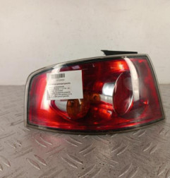Feu arriere principal gauche (feux) SEAT IBIZA 3 Photo n°1