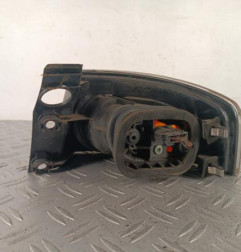 Feu arriere principal gauche (feux) SEAT IBIZA 3 Photo n°3