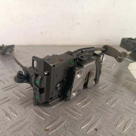 Serrure avant gauche RENAULT CLIO 4