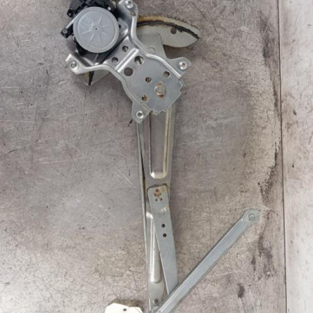 Leve vitre electrique avant droit SUZUKI SPLASH Photo n°1