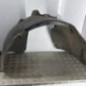 Pare boue avant gauche PEUGEOT 208 1
