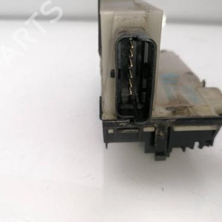 Serrure avant gauche PEUGEOT 208 1