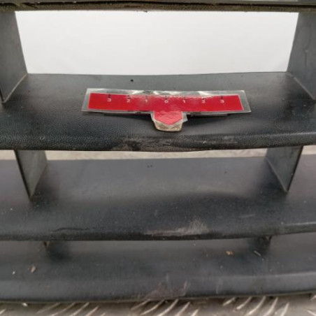 Pare choc avant VOLKSWAGEN TOURAN 1