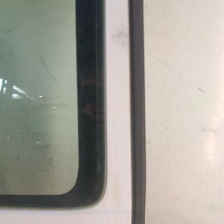 Porte de coffre gauche CITROEN BERLINGO 1