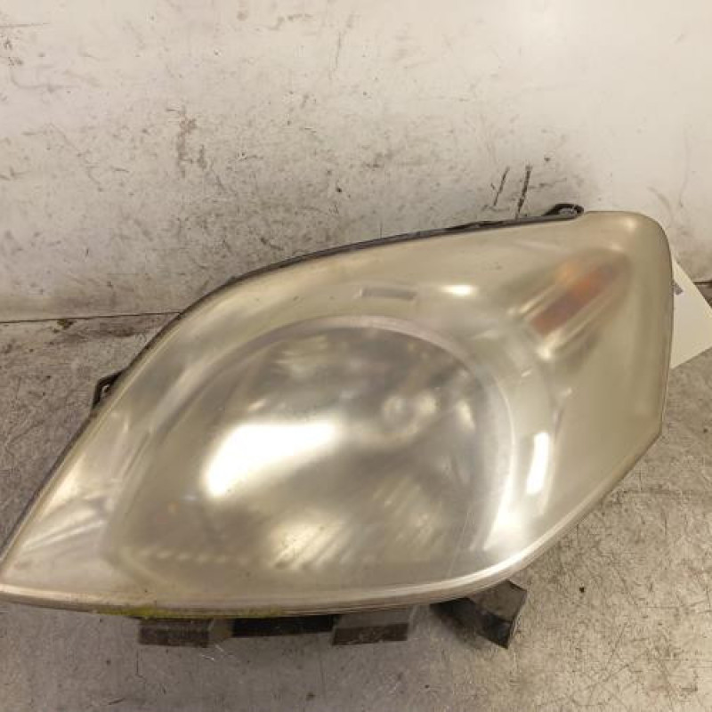 Optique avant principal gauche (feux)(phare) PEUGEOT BIPPER