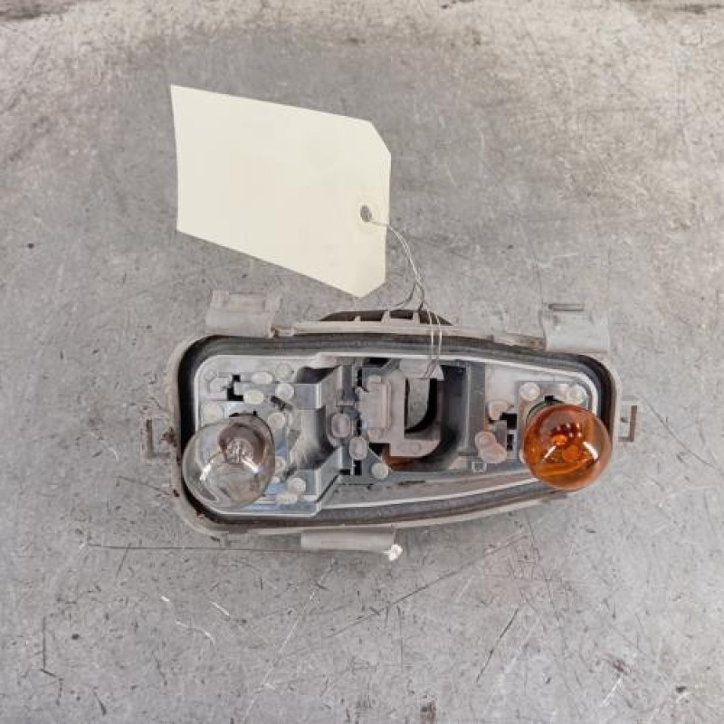 Platine feu arriere droit CITROEN C4 PICASSO 1 Platine feu arriere droit CITROEN C4 PICASSO 1