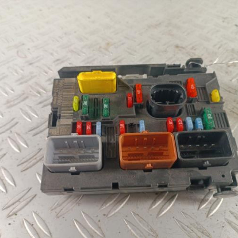 Boitier servitude moteur (BSM) PEUGEOT 207 Boitier servitude moteur (BSM) PEUGEOT 207