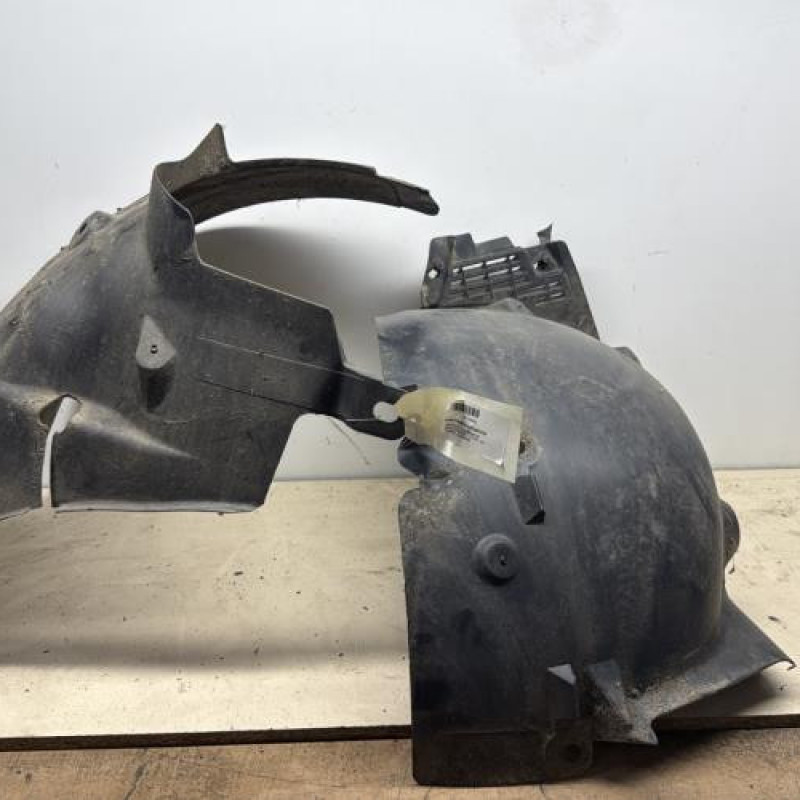 Pare boue avant gauche RENAULT MODUS Pare boue avant gauche RENAULT MODUS