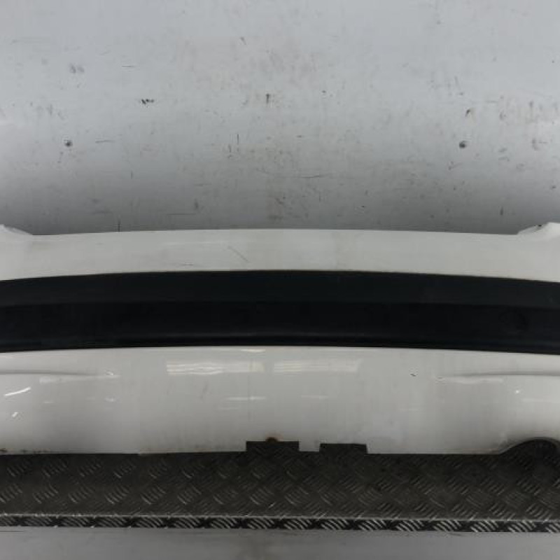 Pare choc arriere PEUGEOT 207