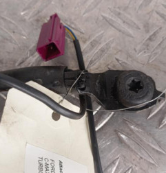 Attache ceinture avant gauche FORD C-MAX 2