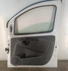 Porte avant droit PEUGEOT BIPPER Photo n°8