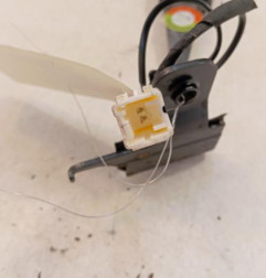 Attache ceinture avant droit CITROEN C4 CACTUS Photo n°3