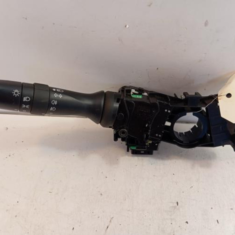 Commodo phare PEUGEOT 108