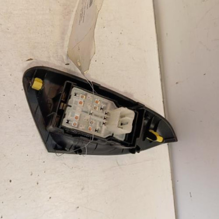 Interrupteur de leve vitre avant gauche PEUGEOT 108