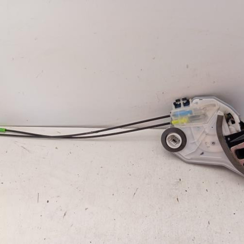 Serrure arriere gauche PEUGEOT 108 Serrure arriere gauche PEUGEOT 108