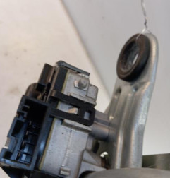 Moteur essuie glace avant BMW X3 E83 Photo n°3