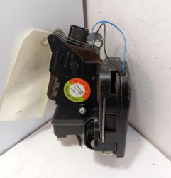 Serrure avant droit MERCEDES VITO 639