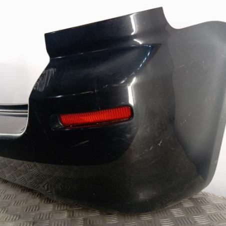 Pare choc arriere TOYOTA COROLLA VERSO 2