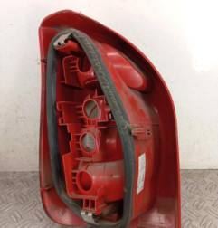 Feu arriere principal droit (feux) CITROEN XSARA PICASSO Photo n°4