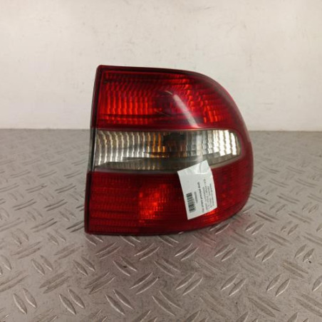 Feu arriere principal droit (feux) VOLVO V 40 1 Photo n°1