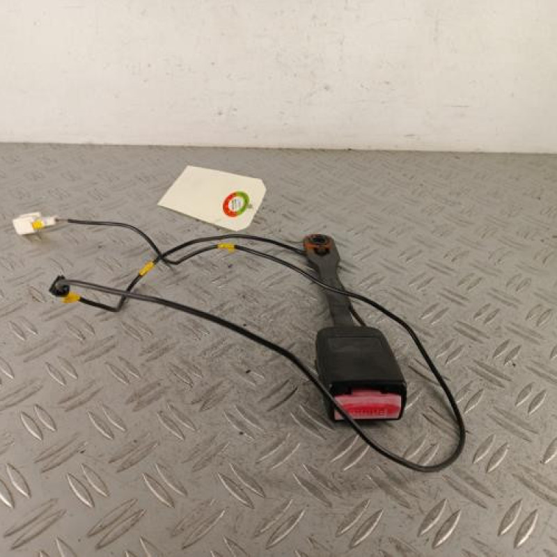 Attache ceinture avant gauche PEUGEOT 407
