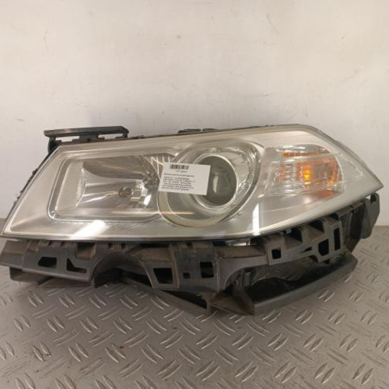 Optique avant principal gauche (feux)(phare) RENAULT MEGANE 2