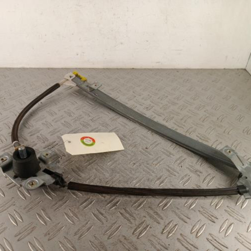 Leve vitre mecanique avant gauche RENAULT MEGANE 1