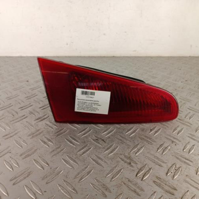 Feu arriere secondaire gauche (feux) ALFA ROMEO 147