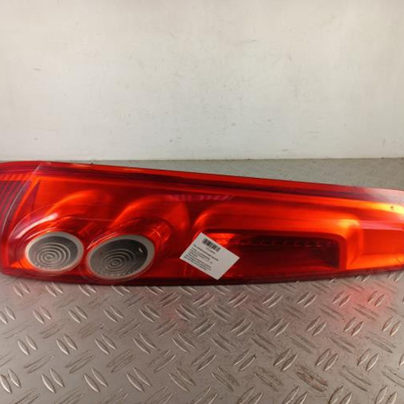 Feu arriere principal gauche (feux) FORD FIESTA 5