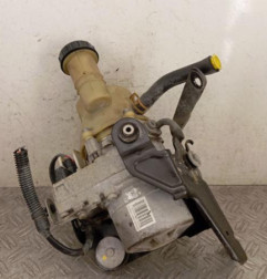 Pompe de direction DACIA DUSTER 1