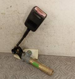 Attache ceinture avant droit PEUGEOT 306