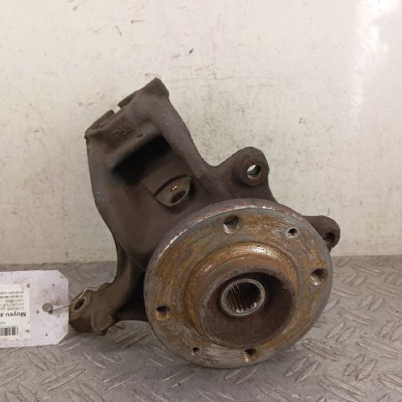 Moyeu avant droit CITROEN C4 CACTUS Moyeu avant droit CITROEN C4 CACTUS
