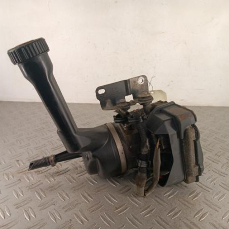 Pompe de direction PEUGEOT 308 1