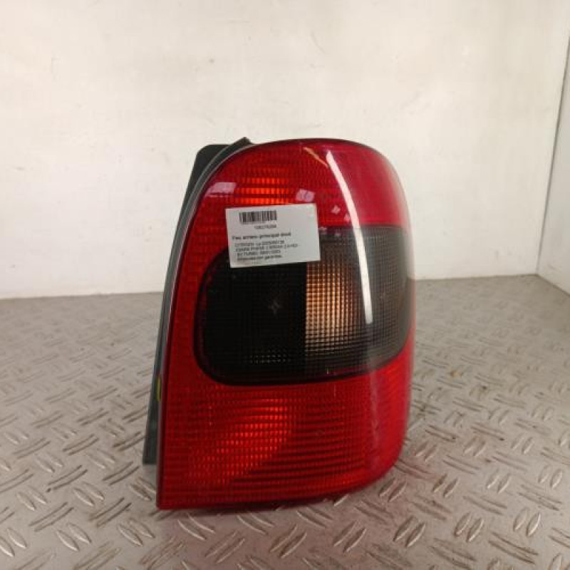 Feu arriere principal droit (feux) CITROEN XSARA Feu arriere principal droit (feux) CITROEN XSARA