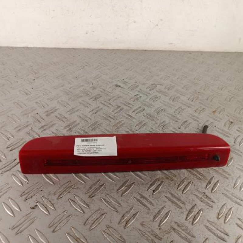 Feu arriere stop central RENAULT MEGANE 3 Feu arriere stop central RENAULT MEGANE 3