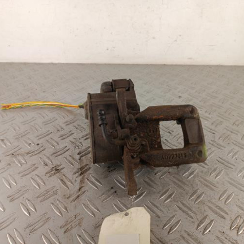 Etrier arriere droit (freinage) CITROEN C4 GRAND PICASSO 2 Etrier arriere droit (freinage) CITROEN C4 GRAND PICASSO 2